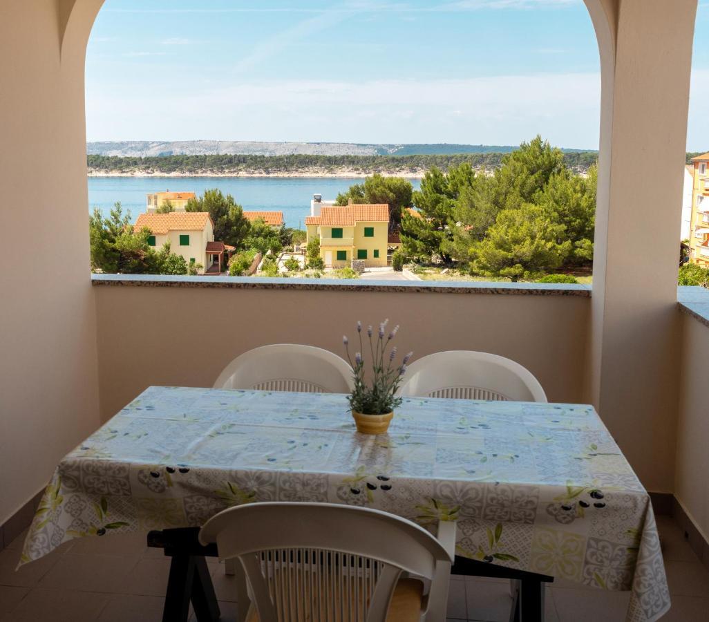 Apartments Dokovic Barbat na Rabu ภายนอก รูปภาพ