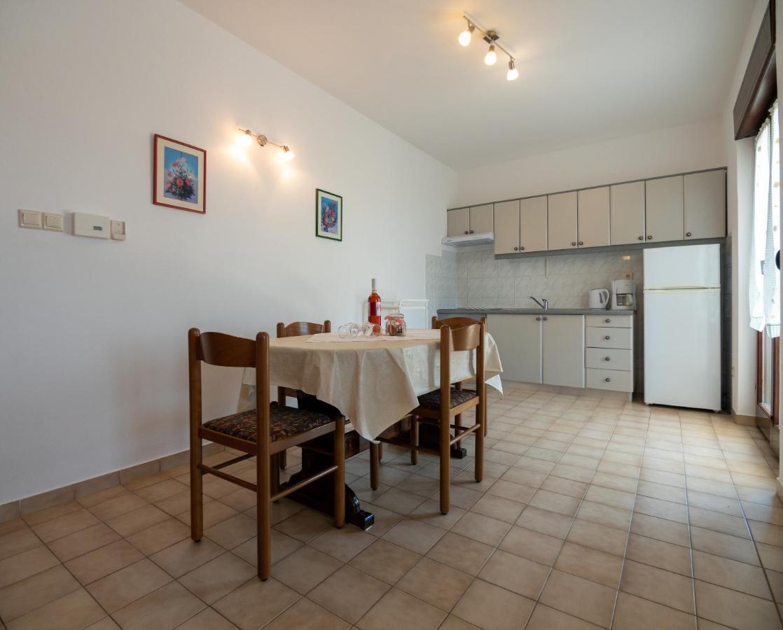 Apartments Dokovic Barbat na Rabu ภายนอก รูปภาพ